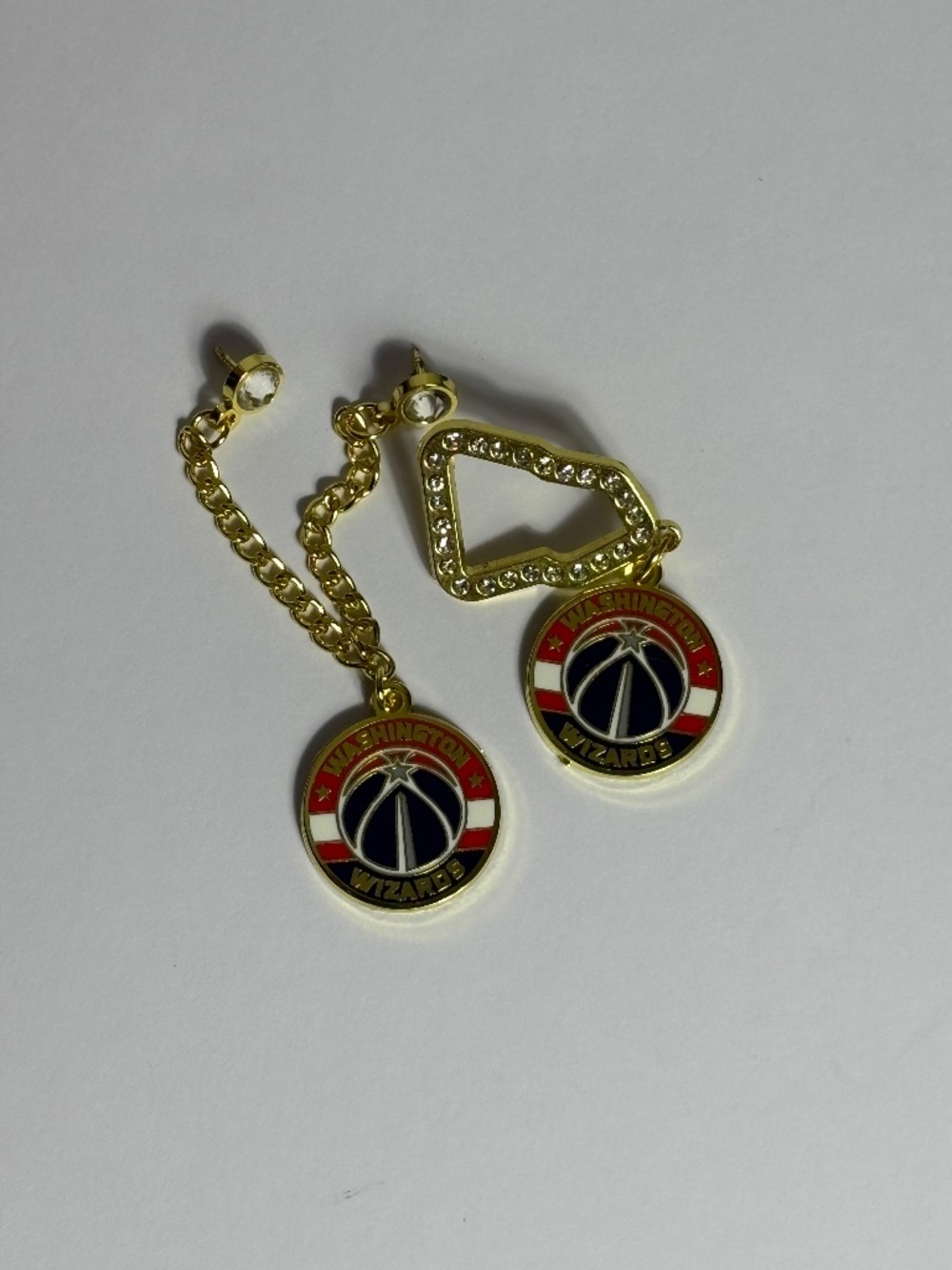 2 New Era Washington Wizards Frame Hat Chain Pin Bundle Gold Pins Hats Hatpin